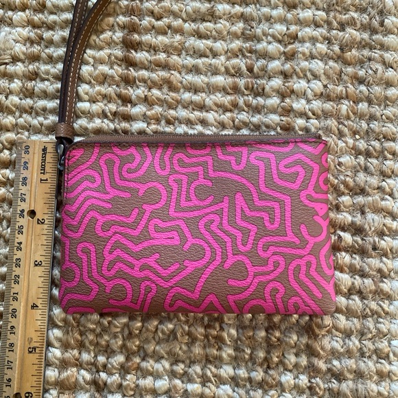 Pink and Brown Patterned Clutch - Picture 3 of 4